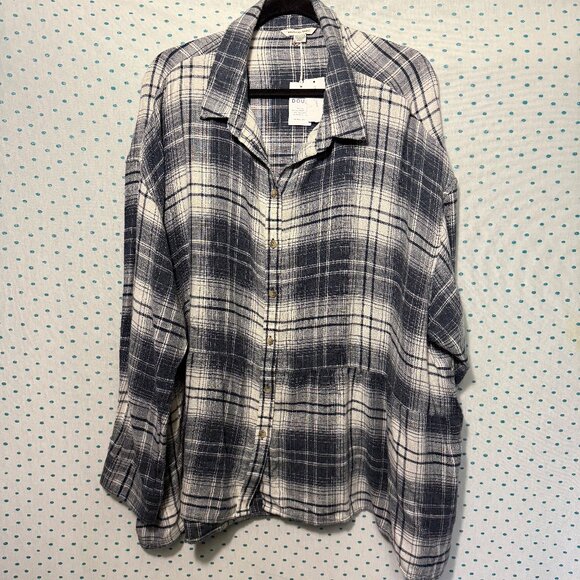 NWT American Eagle Plus Size Oversized Blue & White Plaid Button Up Shirt - Picture 1 of 4